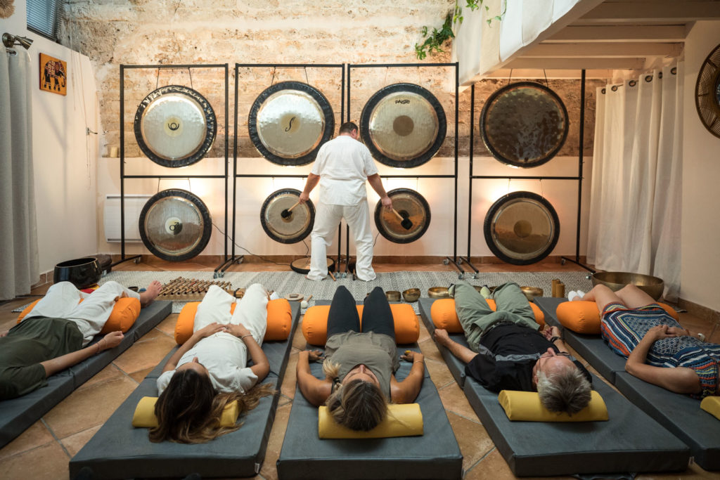 relaxation gong sophrologie meditation montpellier marseille bols